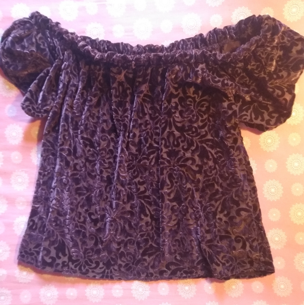 Women's Hollister top
